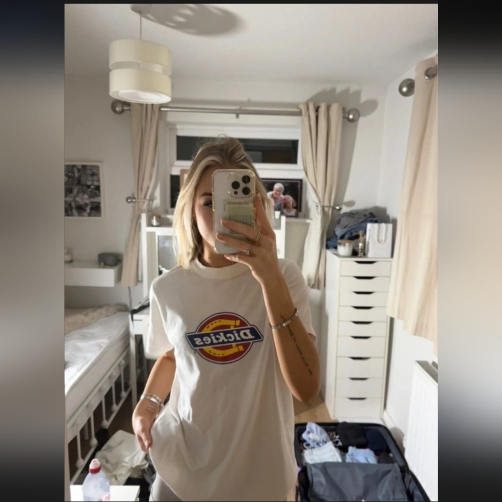 Dickies Cream T-Shirt with Logo